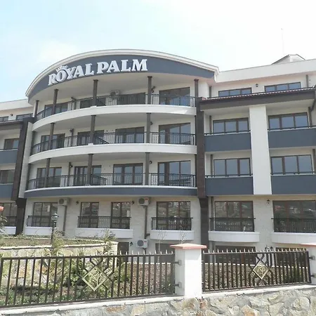 Apartahotel Royal Palm 2*