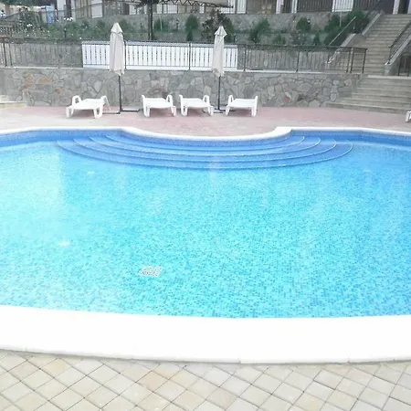 Royal Palm Apart-hotel